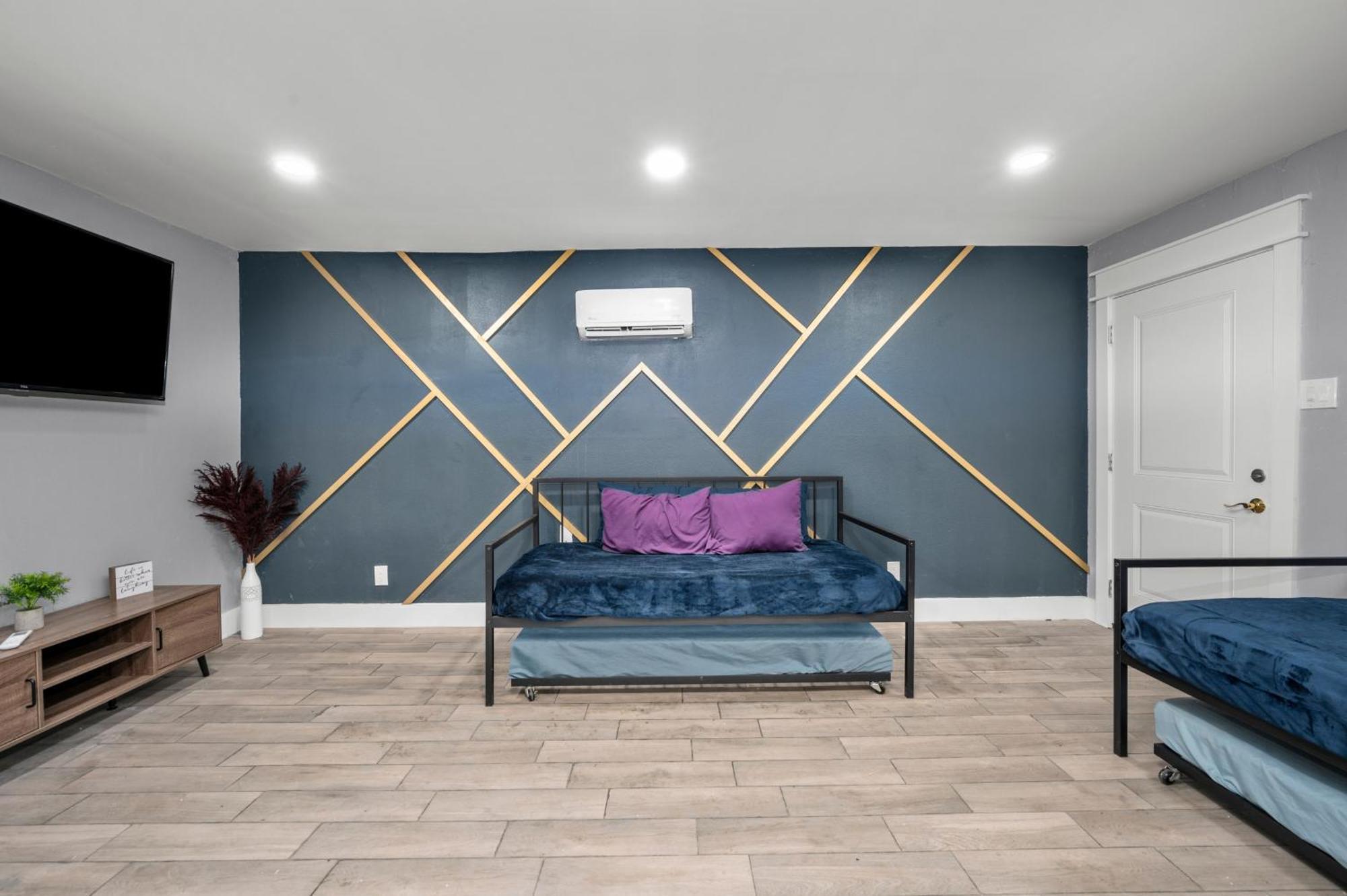Comfortable 2Br Uptown Escape With Free Park هيوستن المظهر الخارجي الصورة