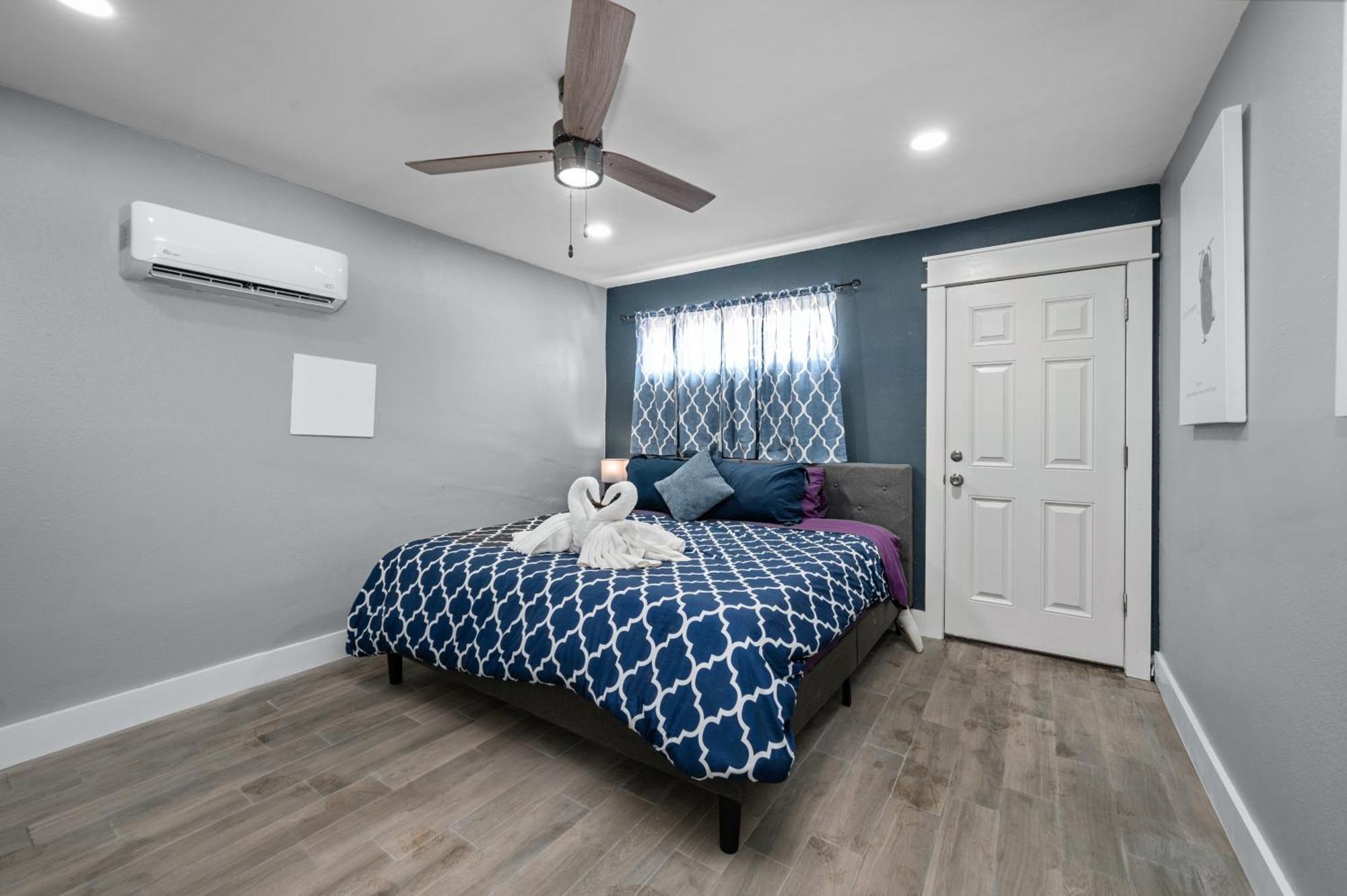 Comfortable 2Br Uptown Escape With Free Park هيوستن المظهر الخارجي الصورة