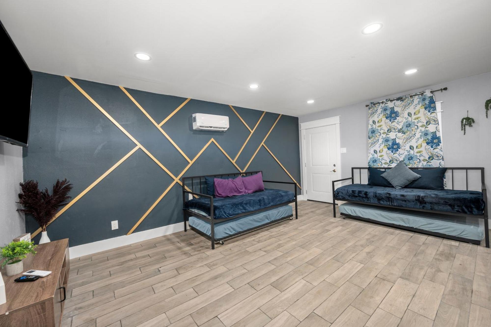 Comfortable 2Br Uptown Escape With Free Park هيوستن المظهر الخارجي الصورة